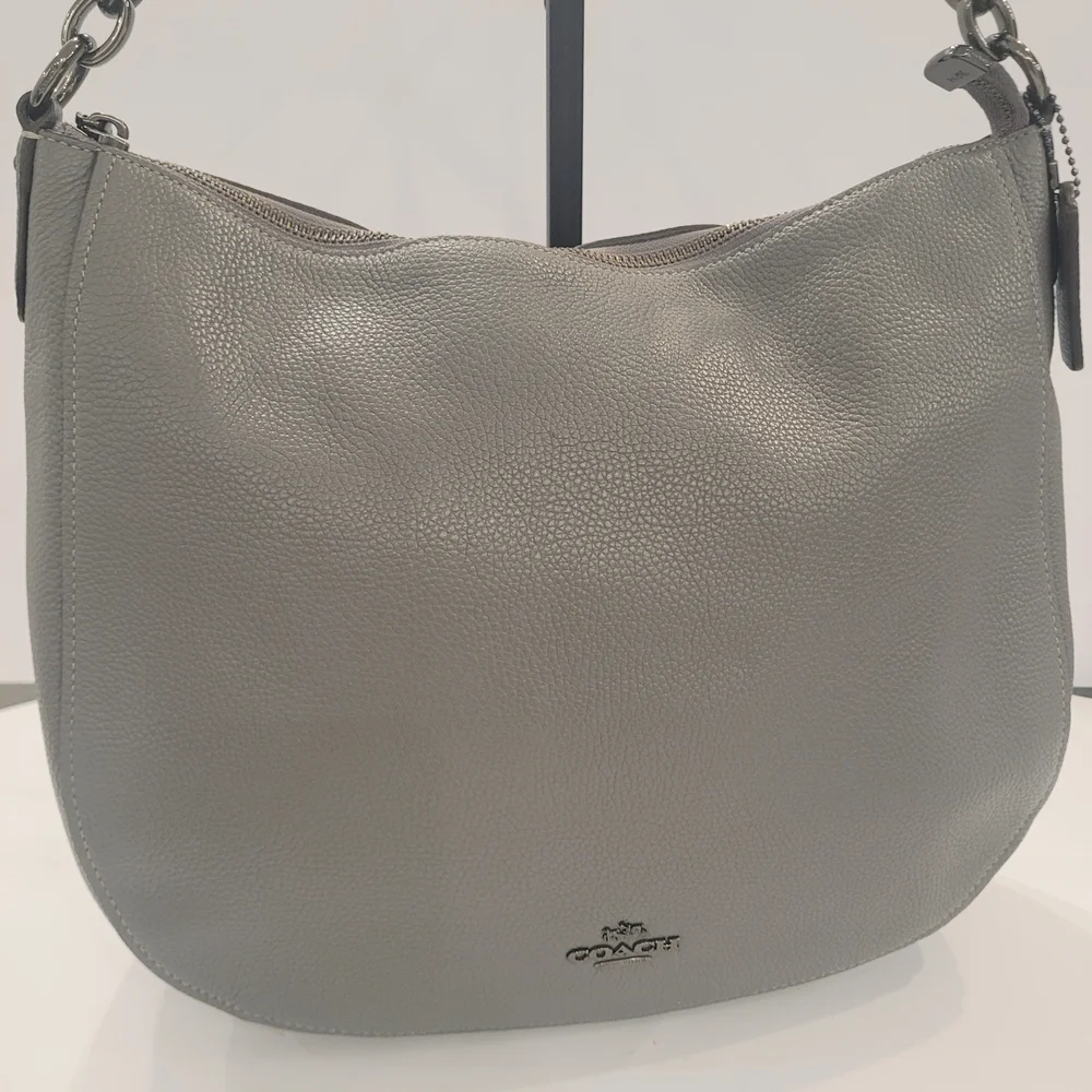 Coach Elle Hobo Bag Pebbled Leather - Picture 1 of 9